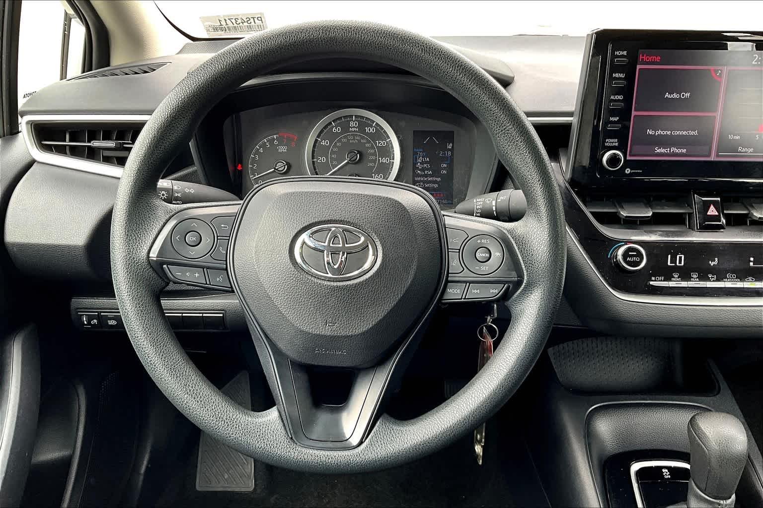 2022 Toyota Corolla LE - Photo 17