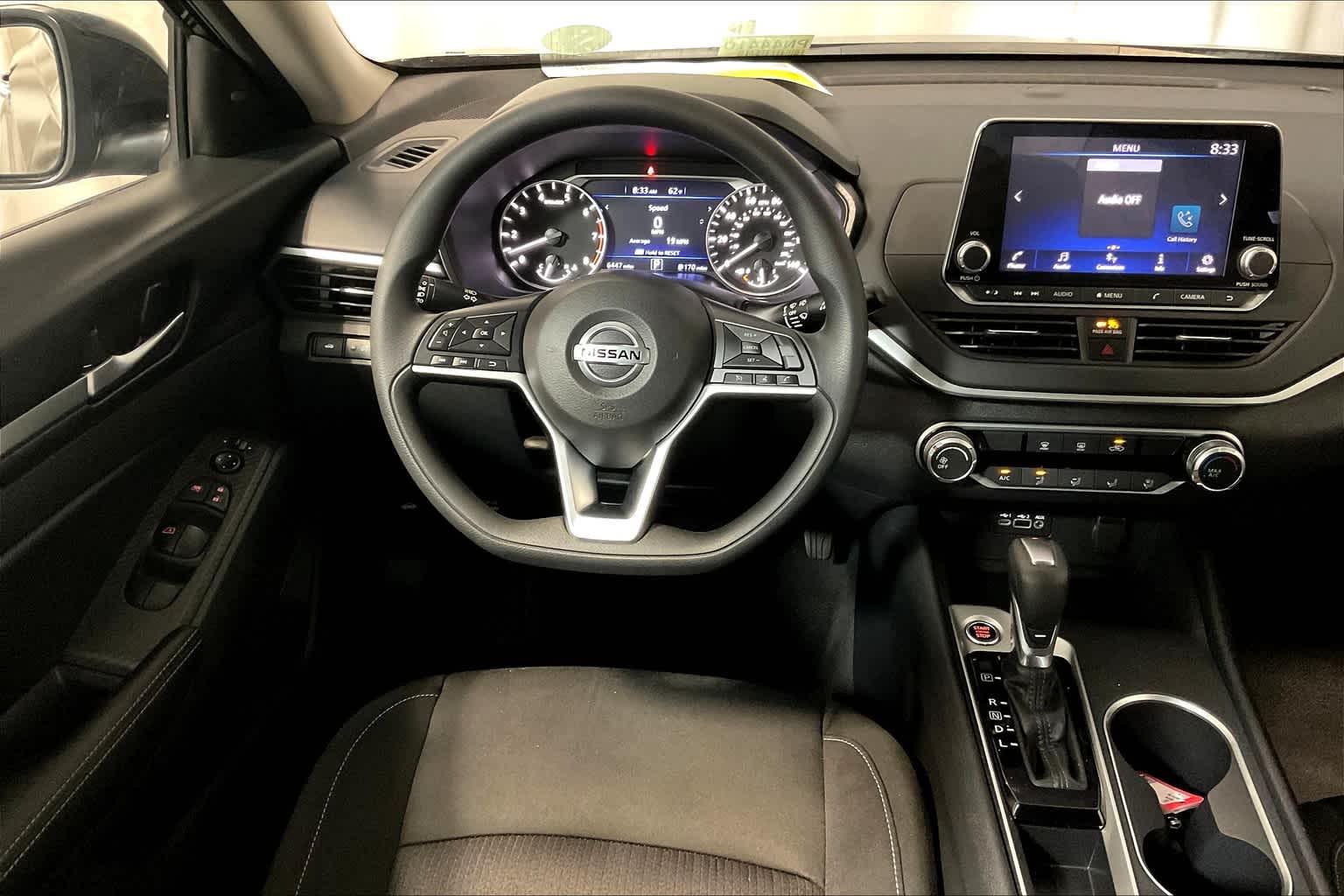 2022 Nissan Altima 2.5 SV - Photo 17