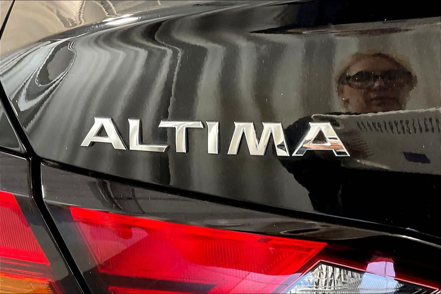 2022 Nissan Altima 2.5 SV - Photo 27