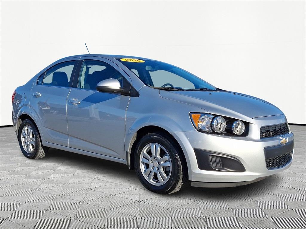 2016 Chevrolet Sonic LT