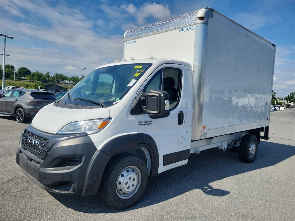 2023 Ram ProMaster 3500 Cutaway Low Roof - Photo 2