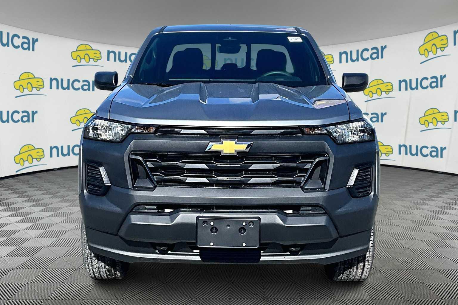 2025 Chevrolet Colorado 4WD Work Truck - Photo 3