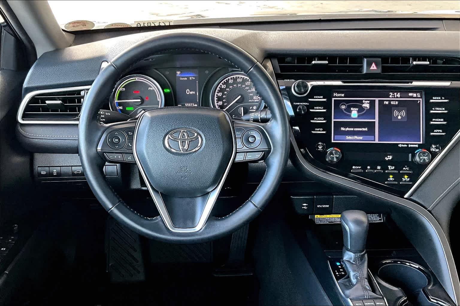 2018 Toyota Camry Hybrid SE - Photo 17