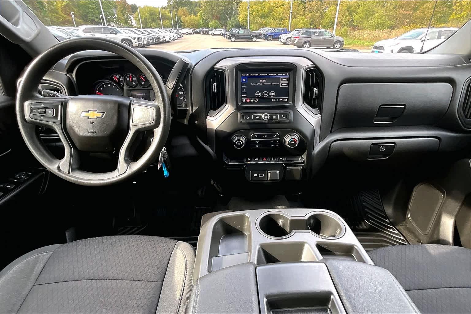 2022 Chevrolet Silverado 1500 LTD Custom 4WD Crew Cab 147 - Photo 21