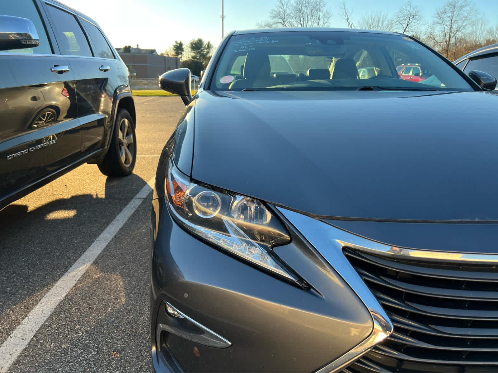 2017 Lexus ES  - Photo 2