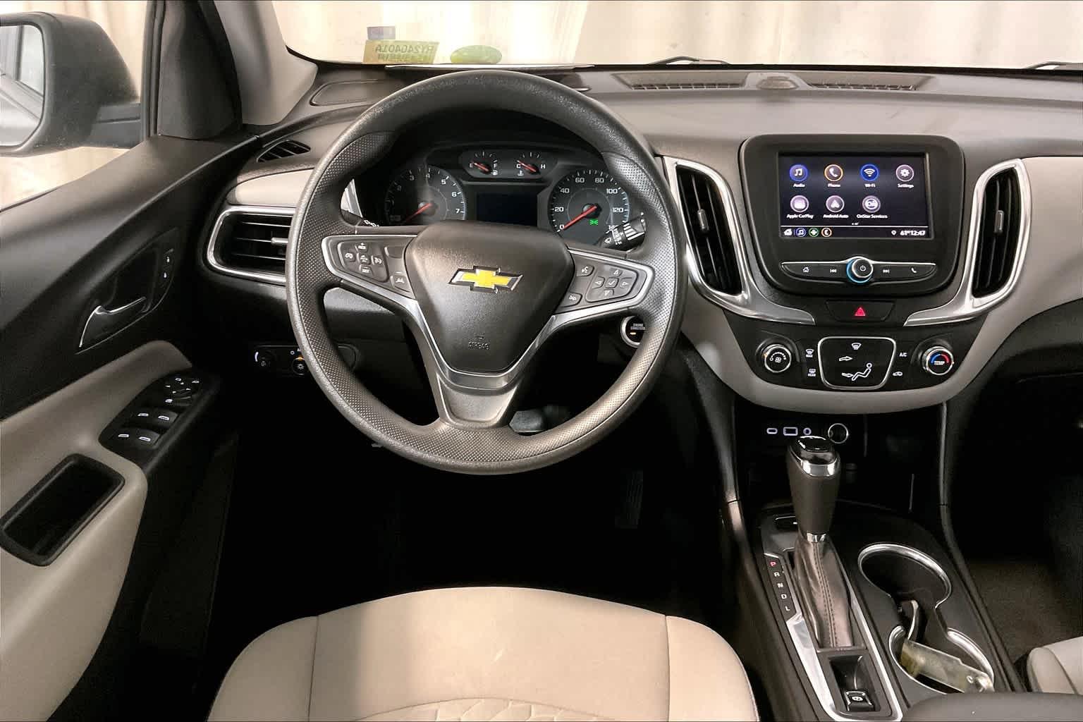 2020 Chevrolet Equinox LS - Photo 17