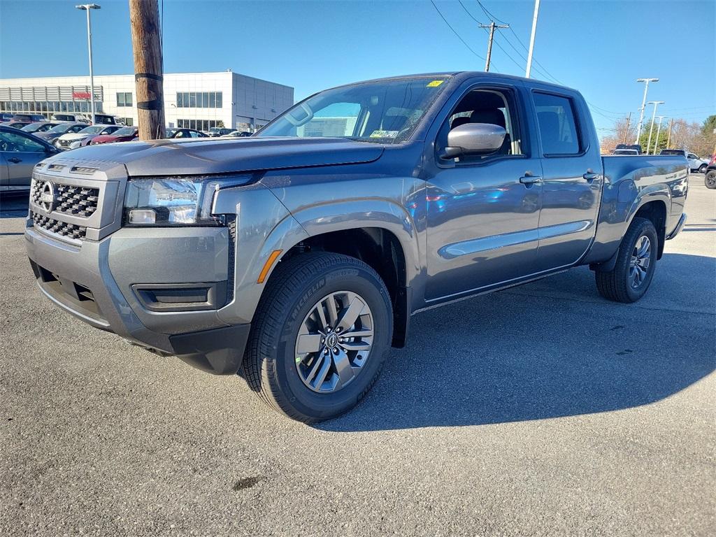 2025 Nissan Frontier SV - Photo 2