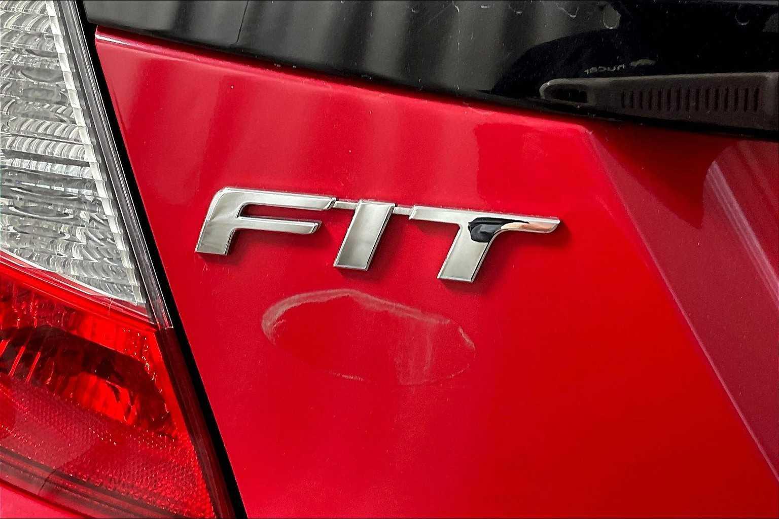 2016 Honda Fit LX - Photo 28