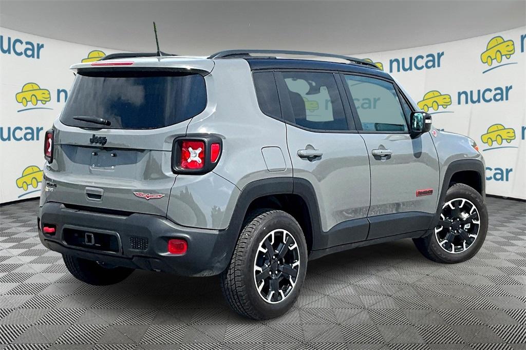 2023 Jeep Renegade Trailhawk - Photo 6