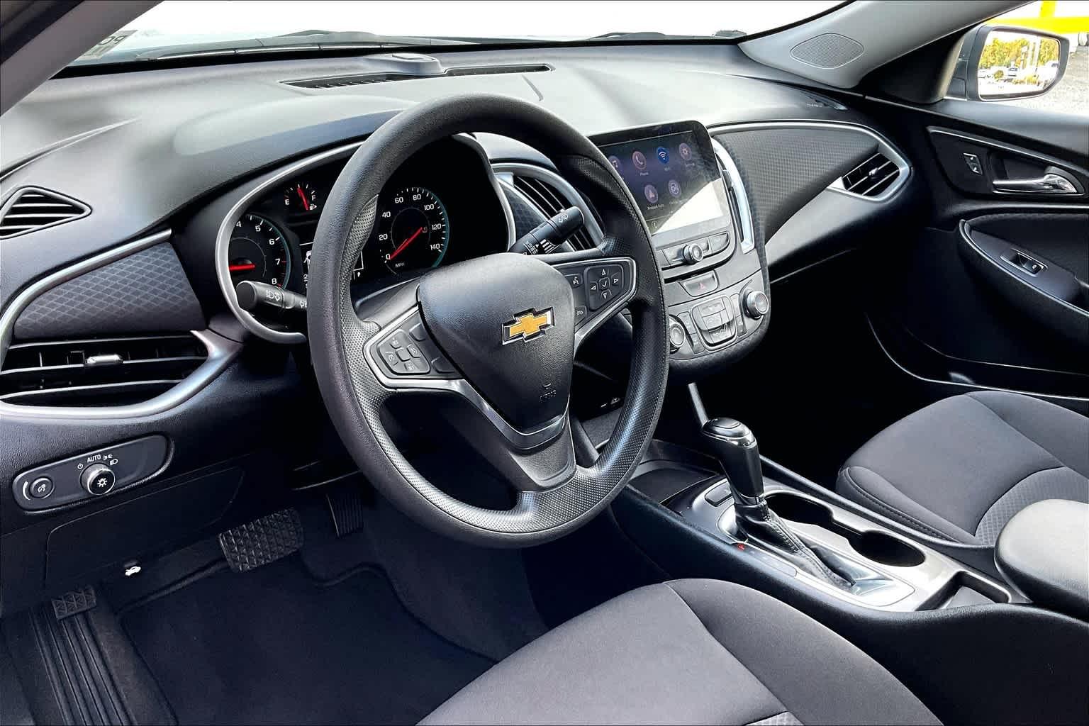 2019 Chevrolet Malibu LS - Photo 8