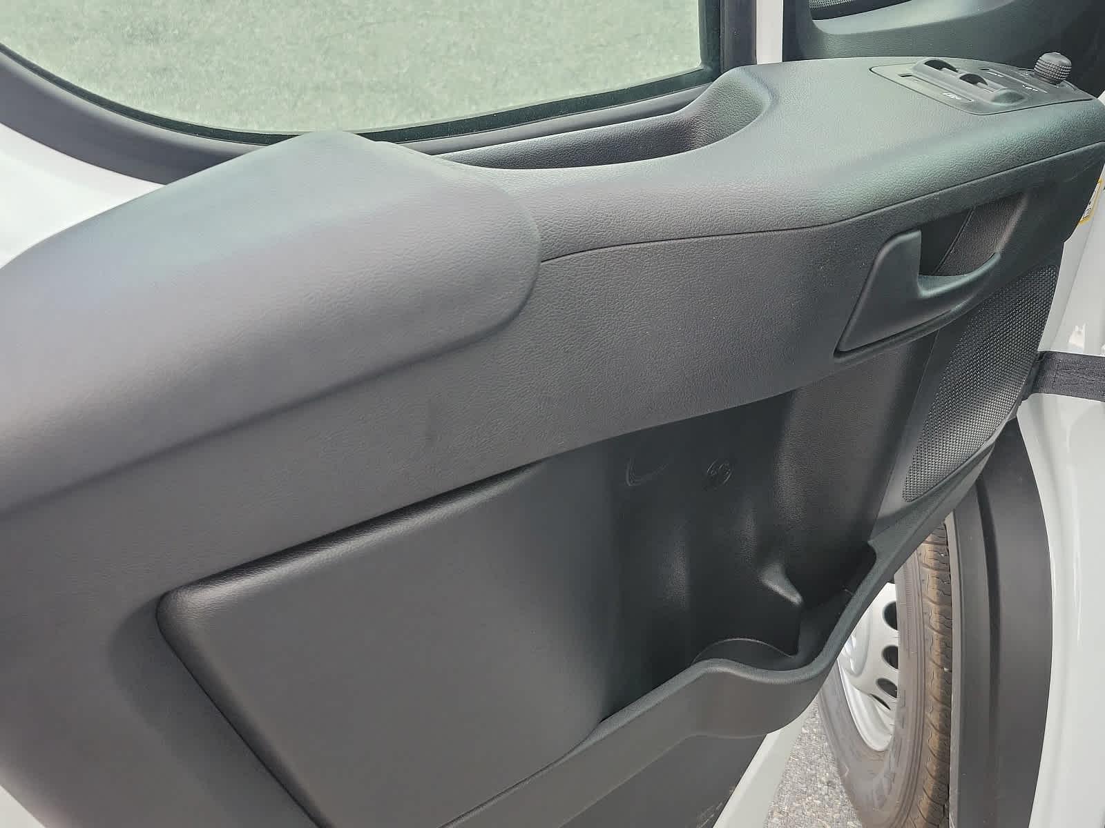 2024 Ram ProMaster 2500 High Roof - Photo 8