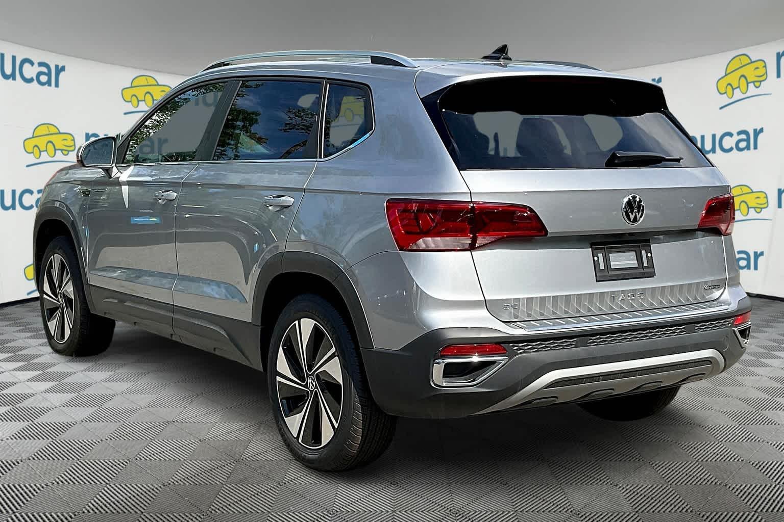 2024 Volkswagen Taos SE - Photo 4