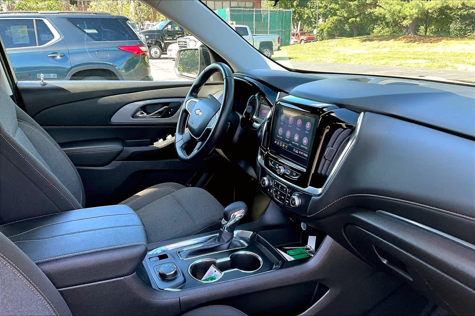 2021 Chevrolet Traverse LT Cloth - Photo 21