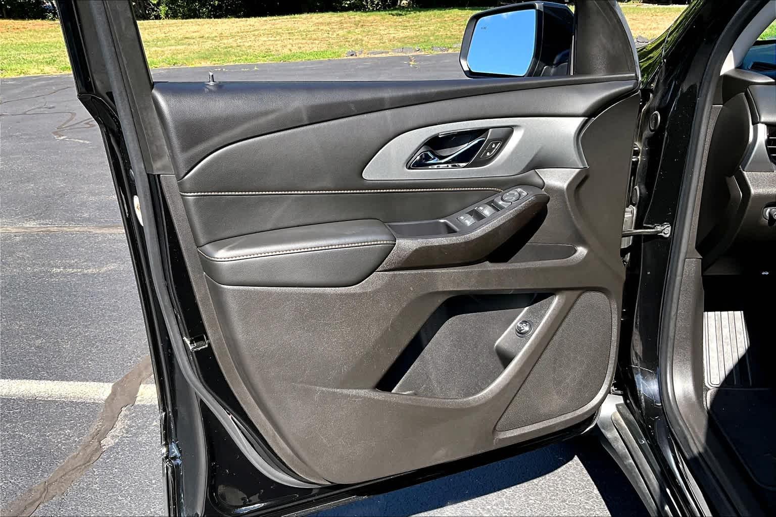 2021 Chevrolet Traverse LT Cloth - Photo 9