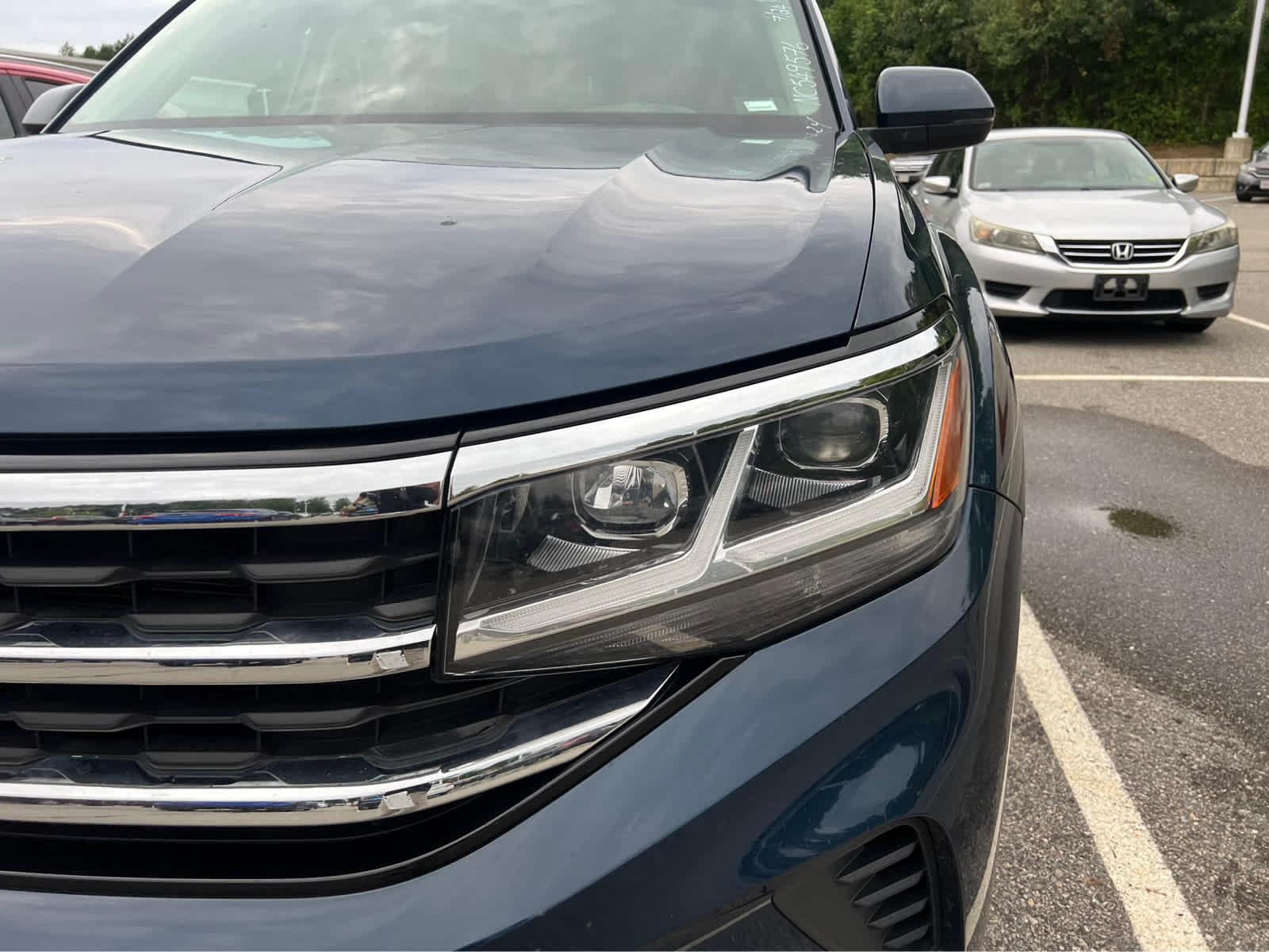 2022 Volkswagen Atlas 3.6L V6 SE w/Technology - Photo 12