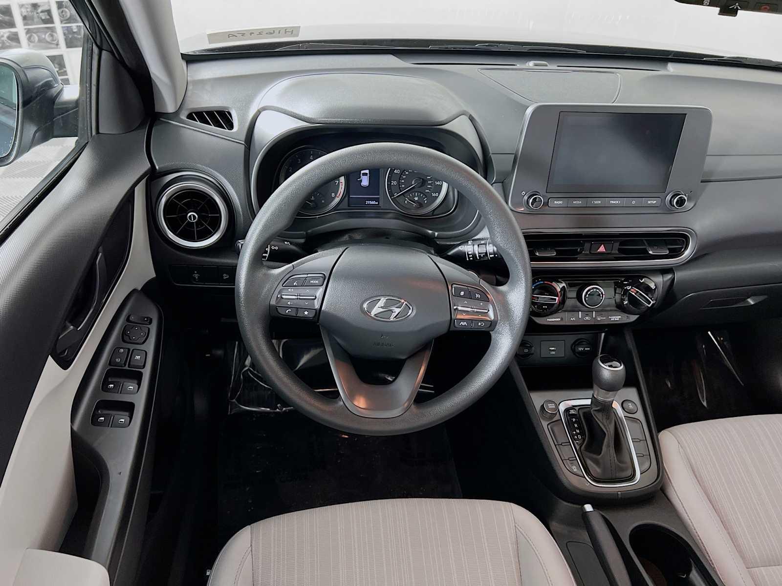 2022 Hyundai Kona SEL - Photo 21