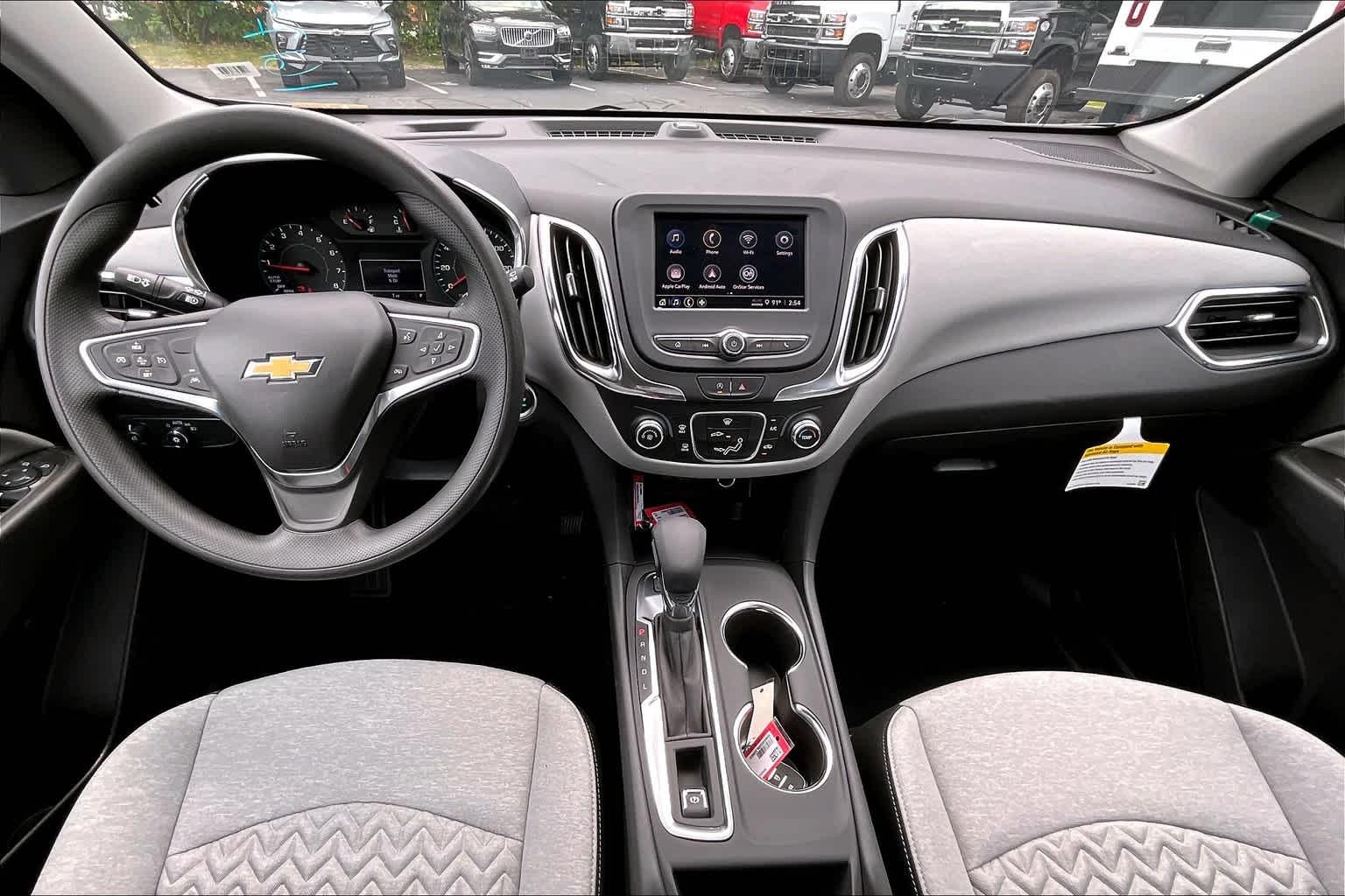 2024 Chevrolet Equinox LS - Photo 11