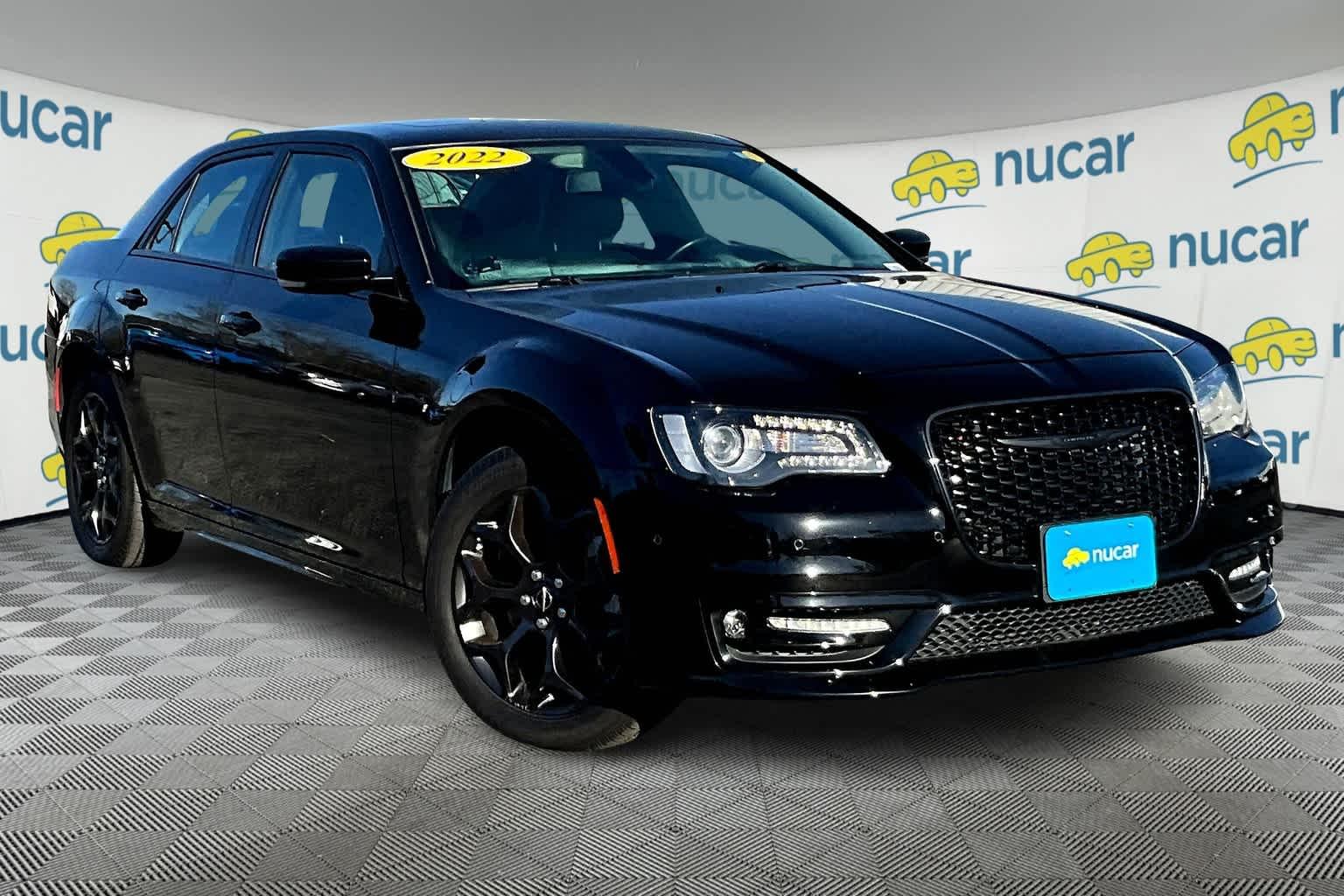 2022 Chrysler 300 Touring L