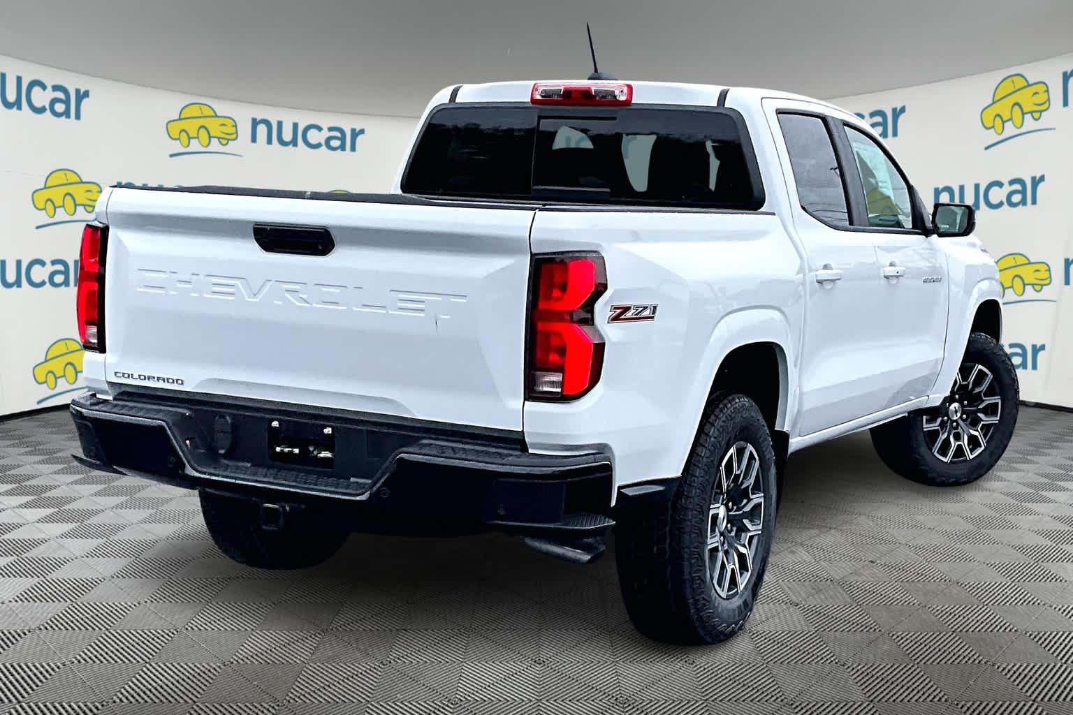 2024 Chevrolet Colorado 4WD Z71 Crew Cab - Photo 6