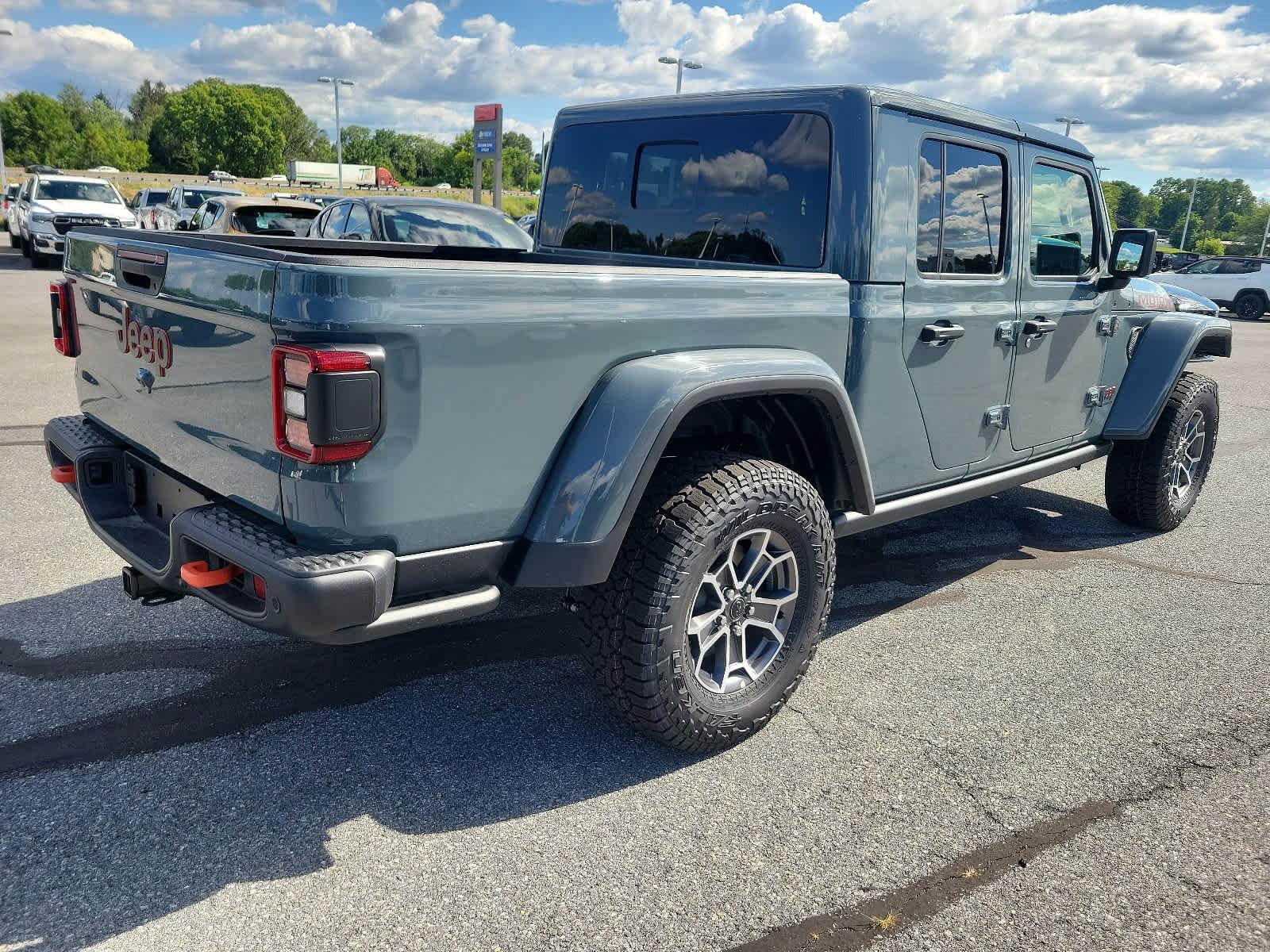 2024 Jeep Gladiator Mojave X 4x4 - Photo 4