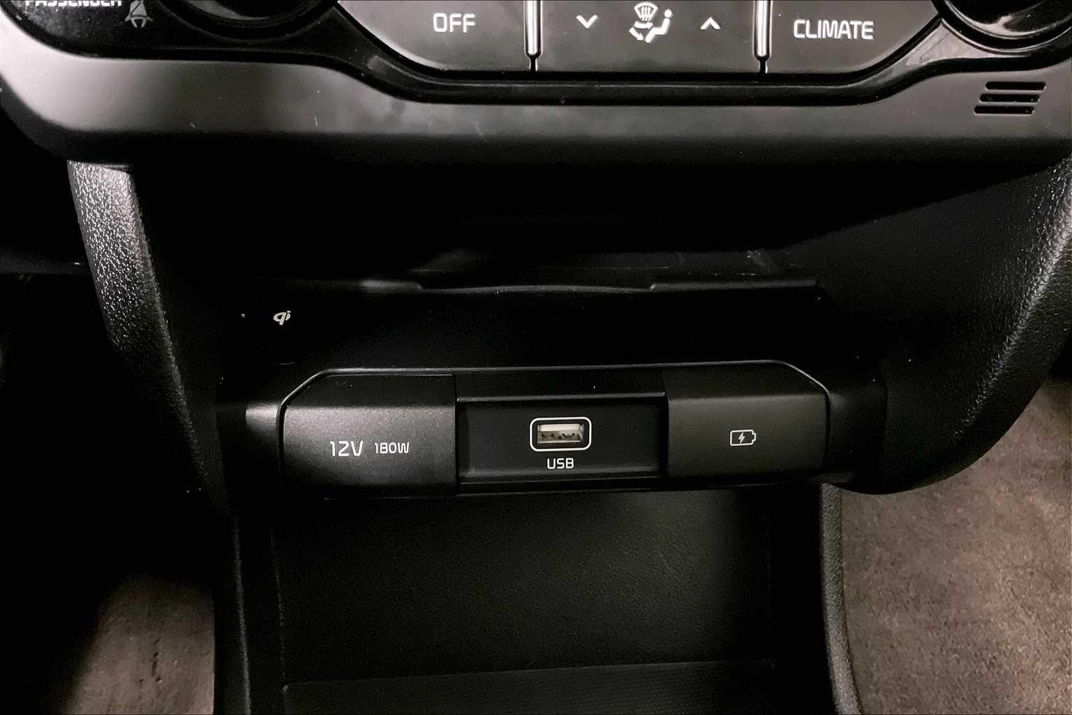 2022 Kia Niro EV EX Premium - Photo 27