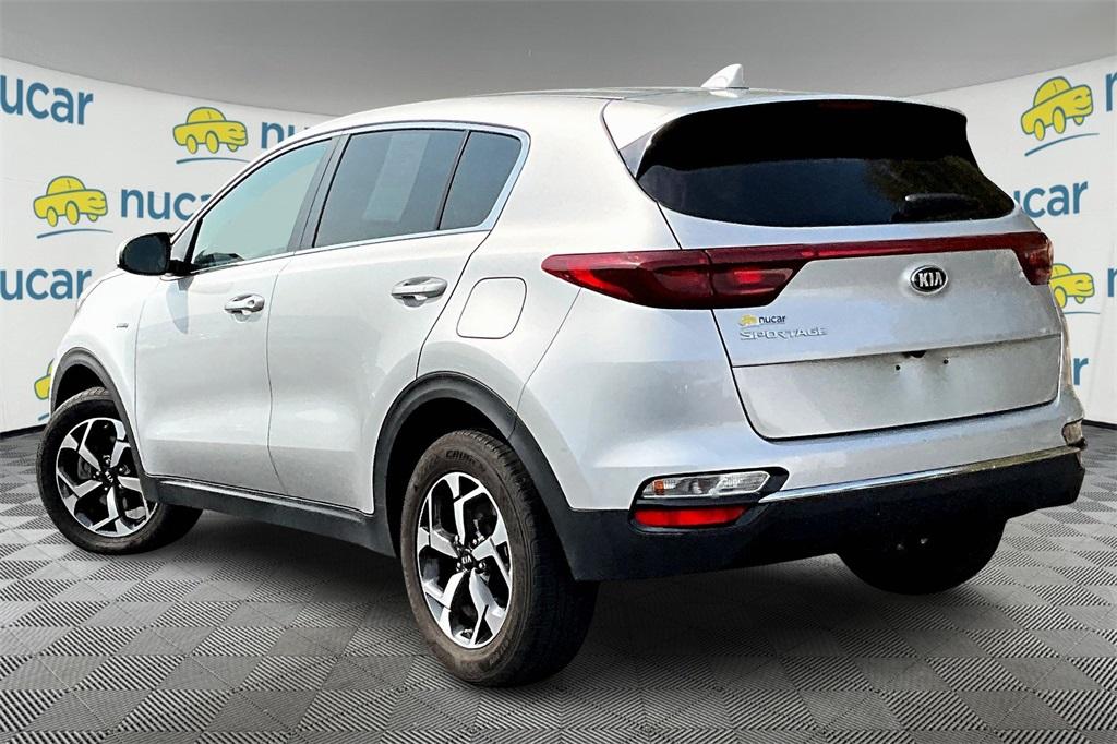 2021 Kia Sportage LX - Photo 4