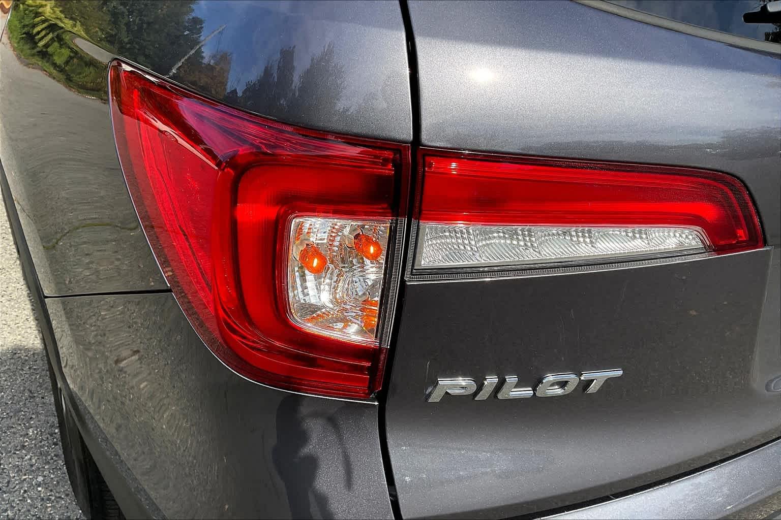 2021 Honda Pilot EX - Photo 26