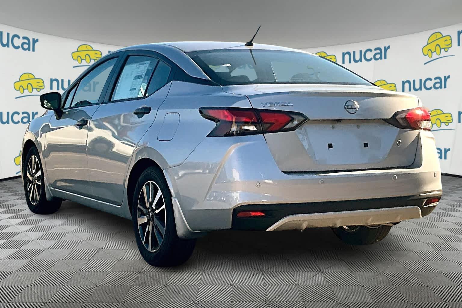 2024 Nissan Versa S - Photo 5