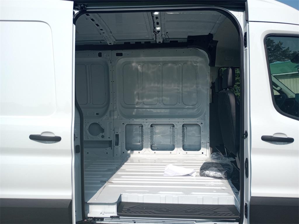 2023 Ford E-Transit-350 Base - Photo 17