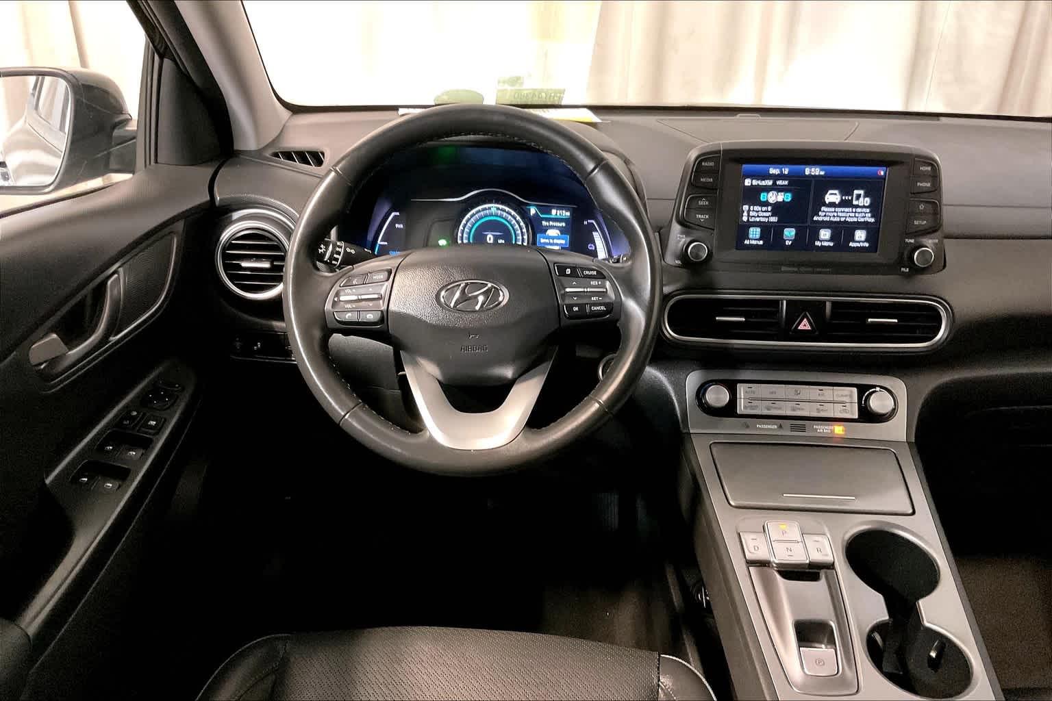 2021 Hyundai Kona Electric Limited - Photo 17