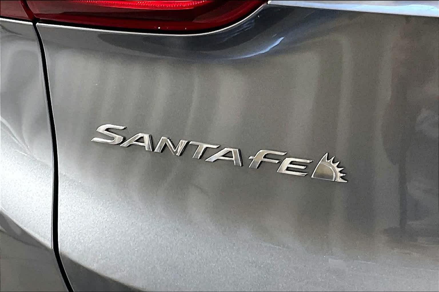 2020 Hyundai Santa Fe SEL - Photo 28