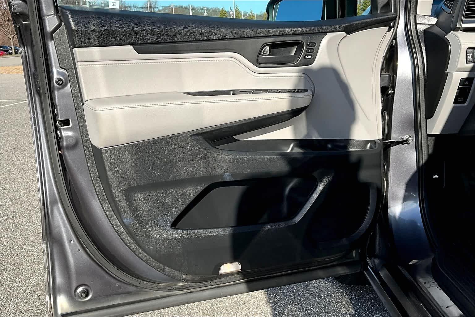 2018 Honda Odyssey EX-L - Photo 9