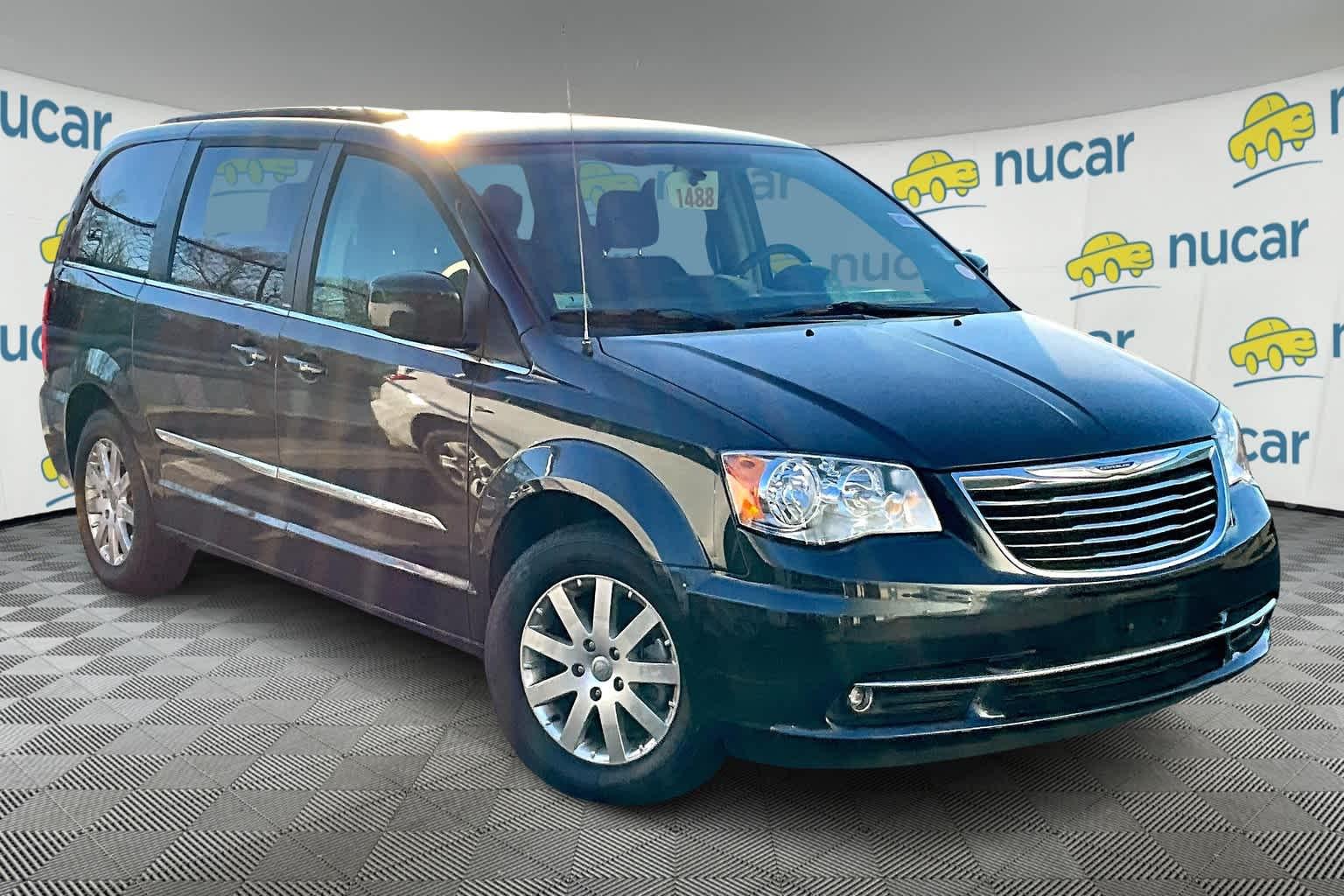 2014 Chrysler Town & Country Touring