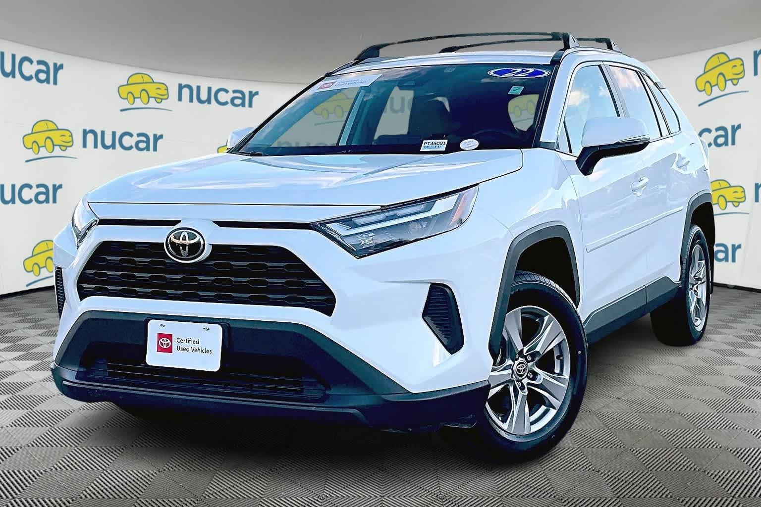 2022 Toyota RAV4 XLE - Photo 3