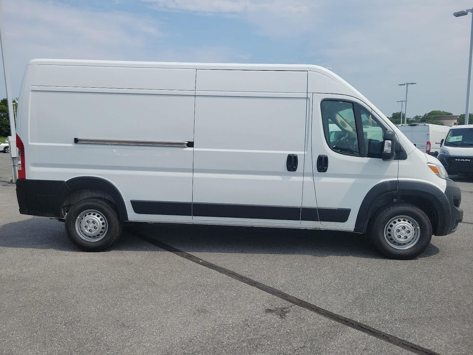 2024 Ram ProMaster Tradesman - Photo 5