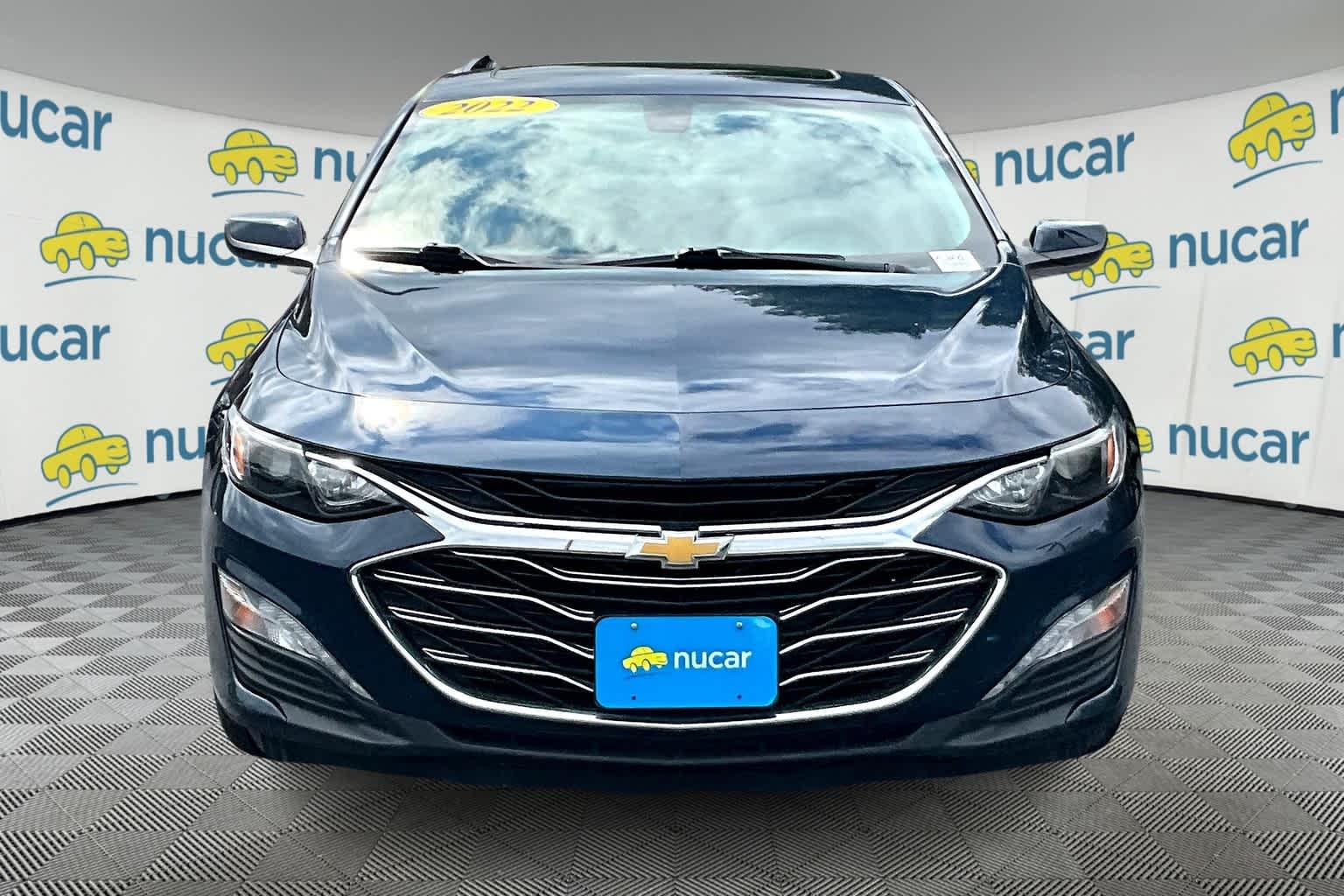 2022 Chevrolet Malibu LT - Photo 2