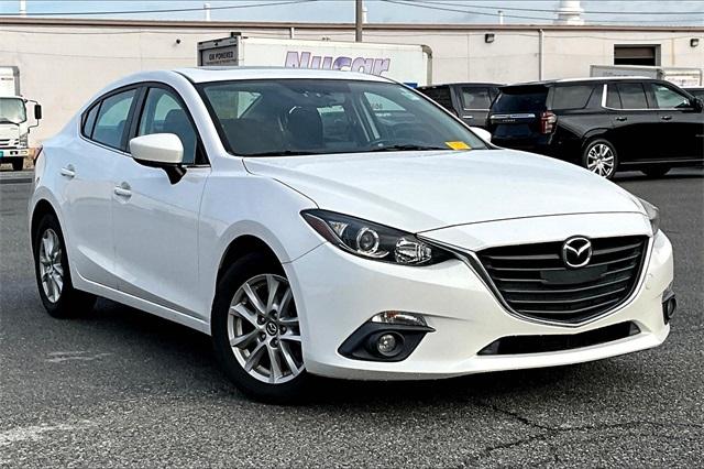 2016 Mazda Mazda3 i Touring