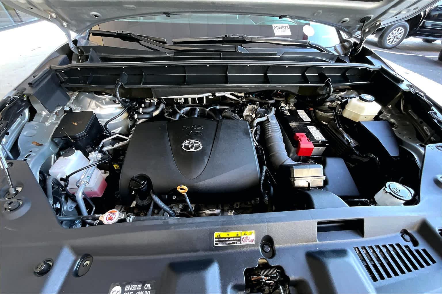 2021 Toyota Highlander XLE - Photo 31