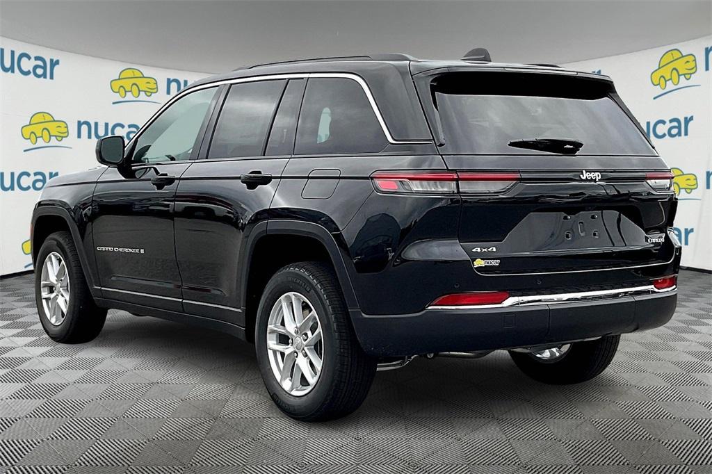 2024 Jeep Grand Cherokee Laredo - Photo 4