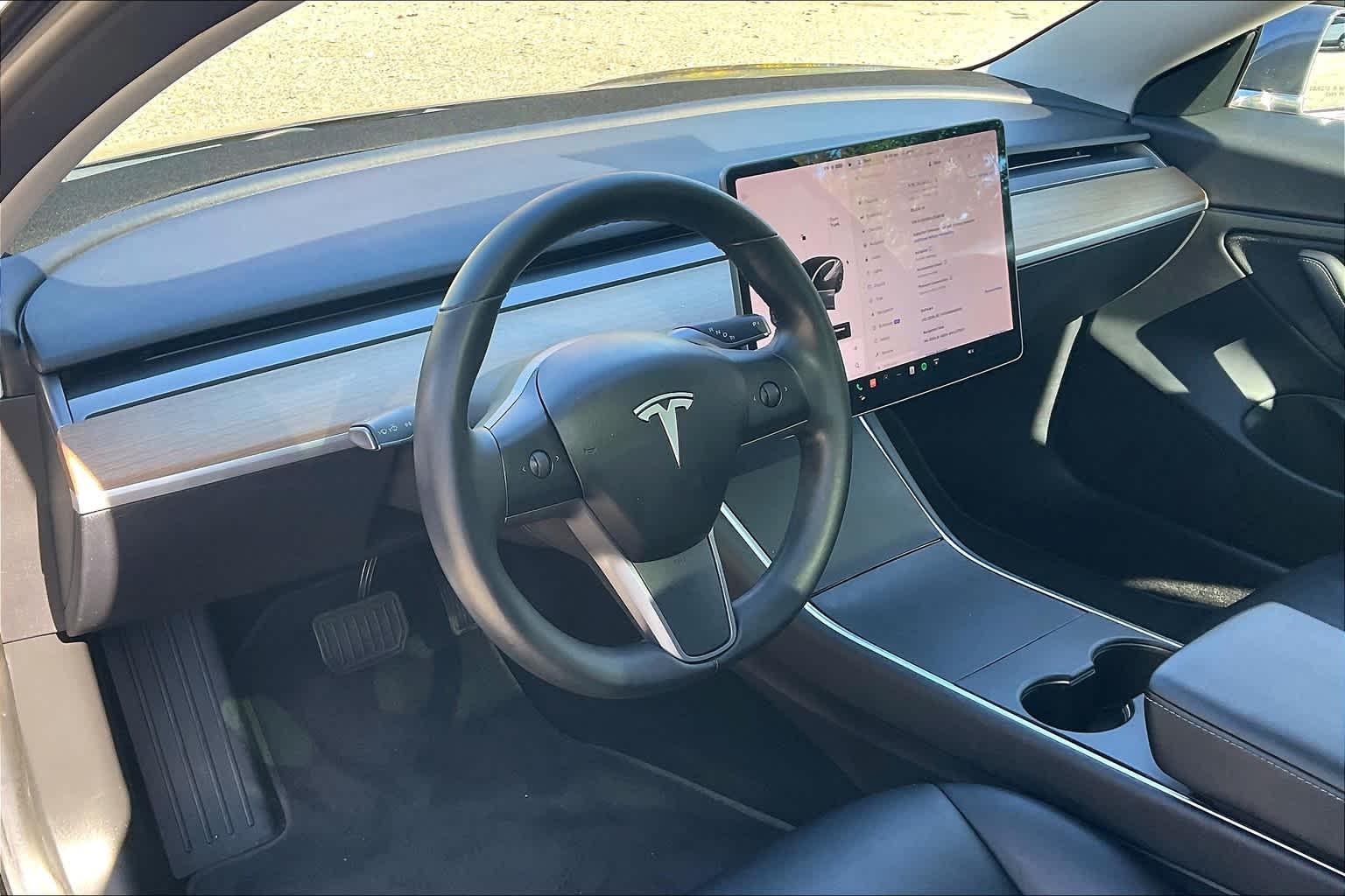 2018 Tesla Model 3 Long Range Battery - Photo 16