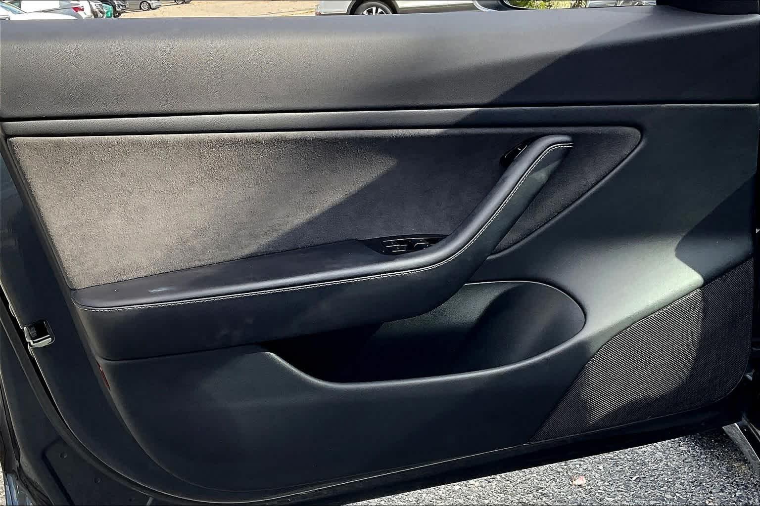 2018 Tesla Model 3 Long Range Battery - Photo 17