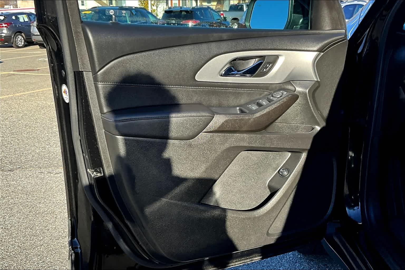 2022 Chevrolet Traverse LT Cloth - Photo 9