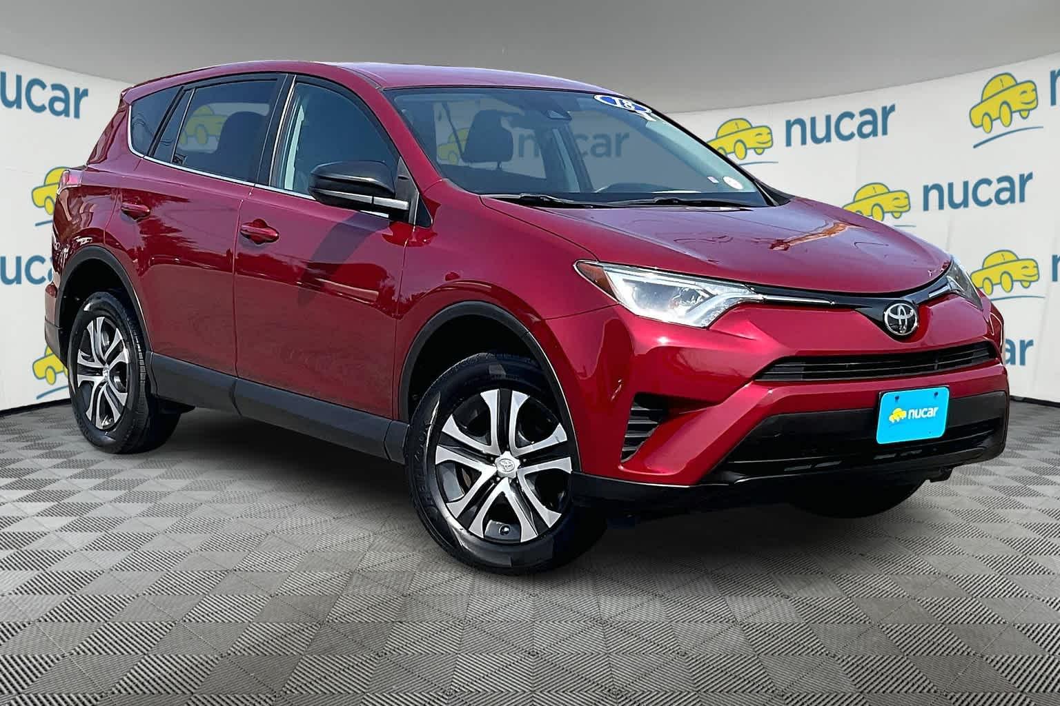 2018 Toyota RAV4 LE - Photo 1