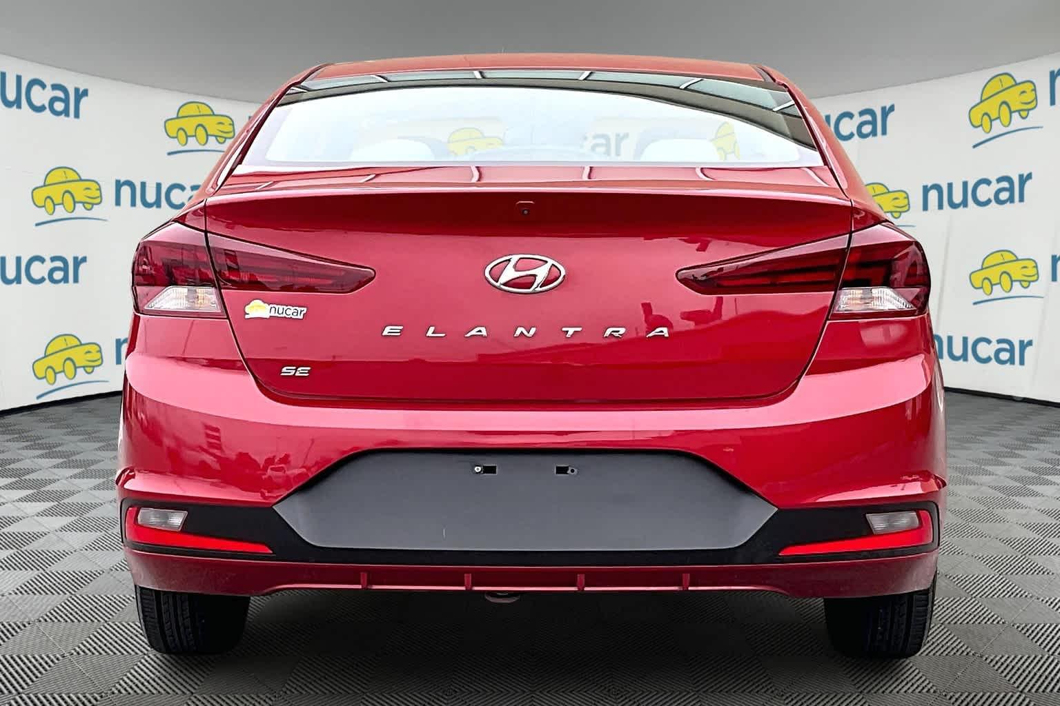 2020 Hyundai Elantra SE - Photo 5