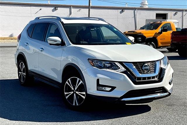 2020 Nissan Rogue SV - Photo 1