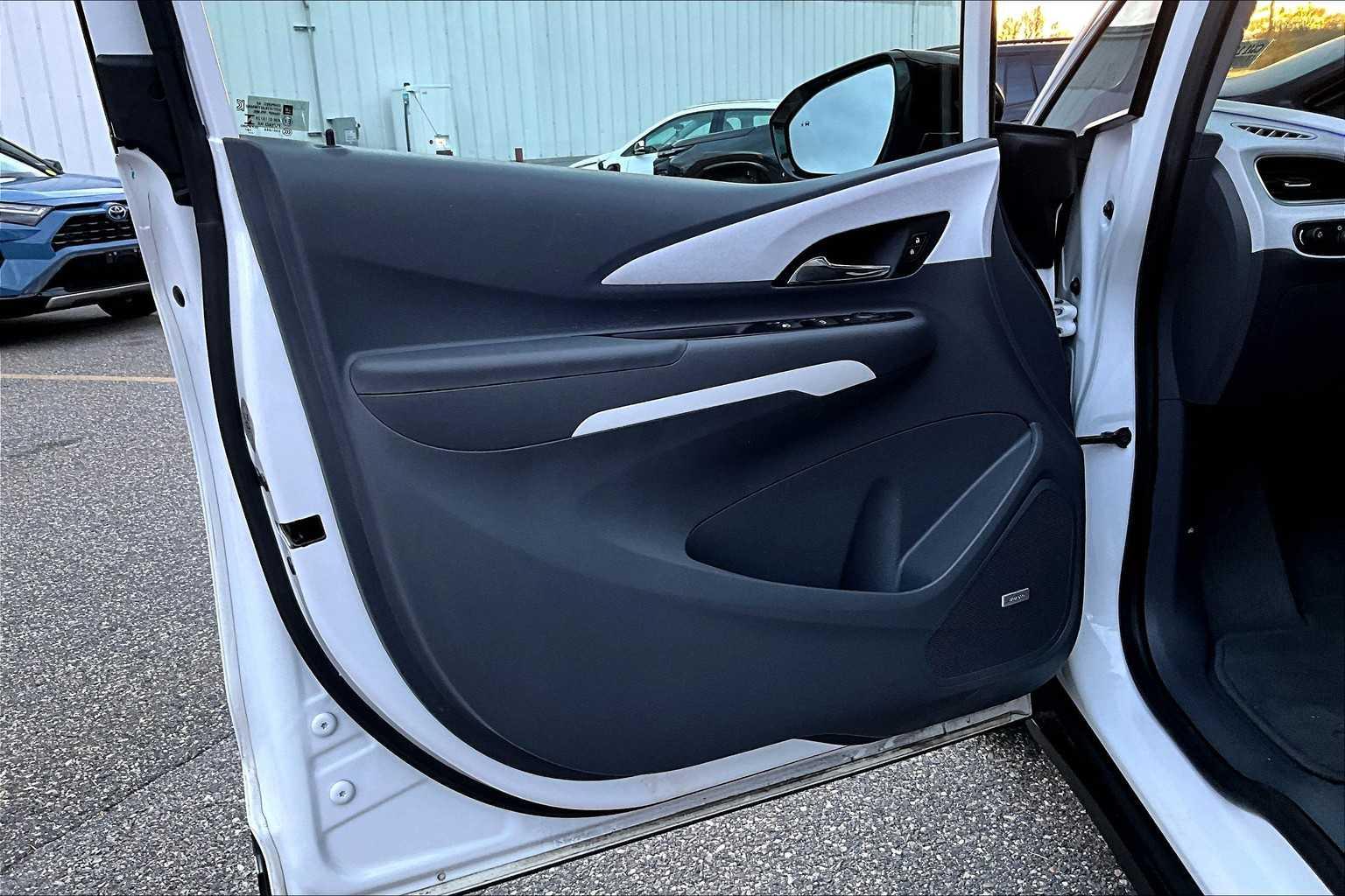 2017 Chevrolet Bolt EV Premier - Photo 9