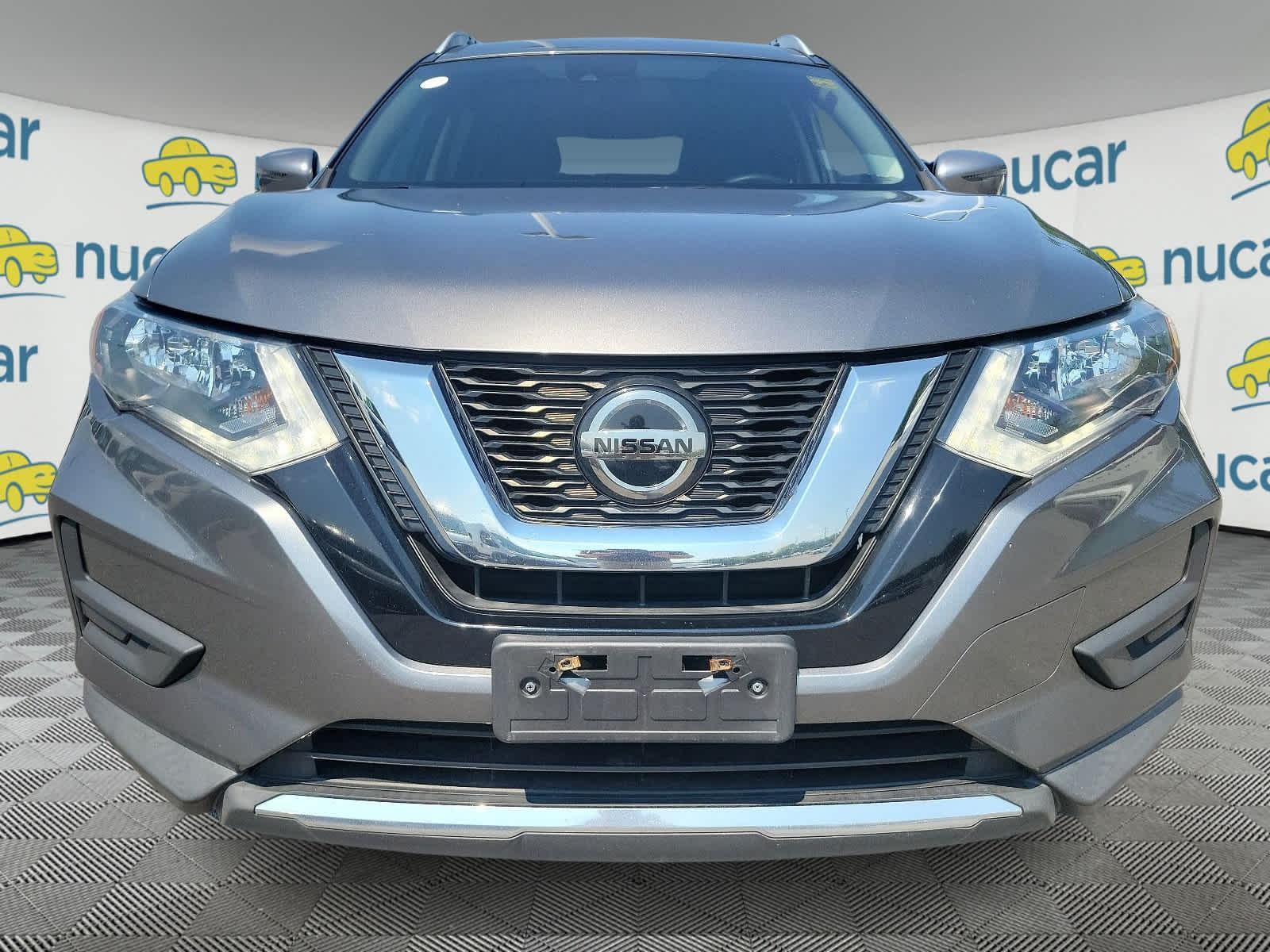 2019 Nissan Rogue SV - Photo 2