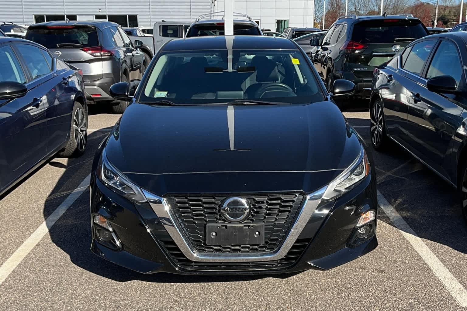 2019 Nissan Altima 2.5 SV - Photo 2