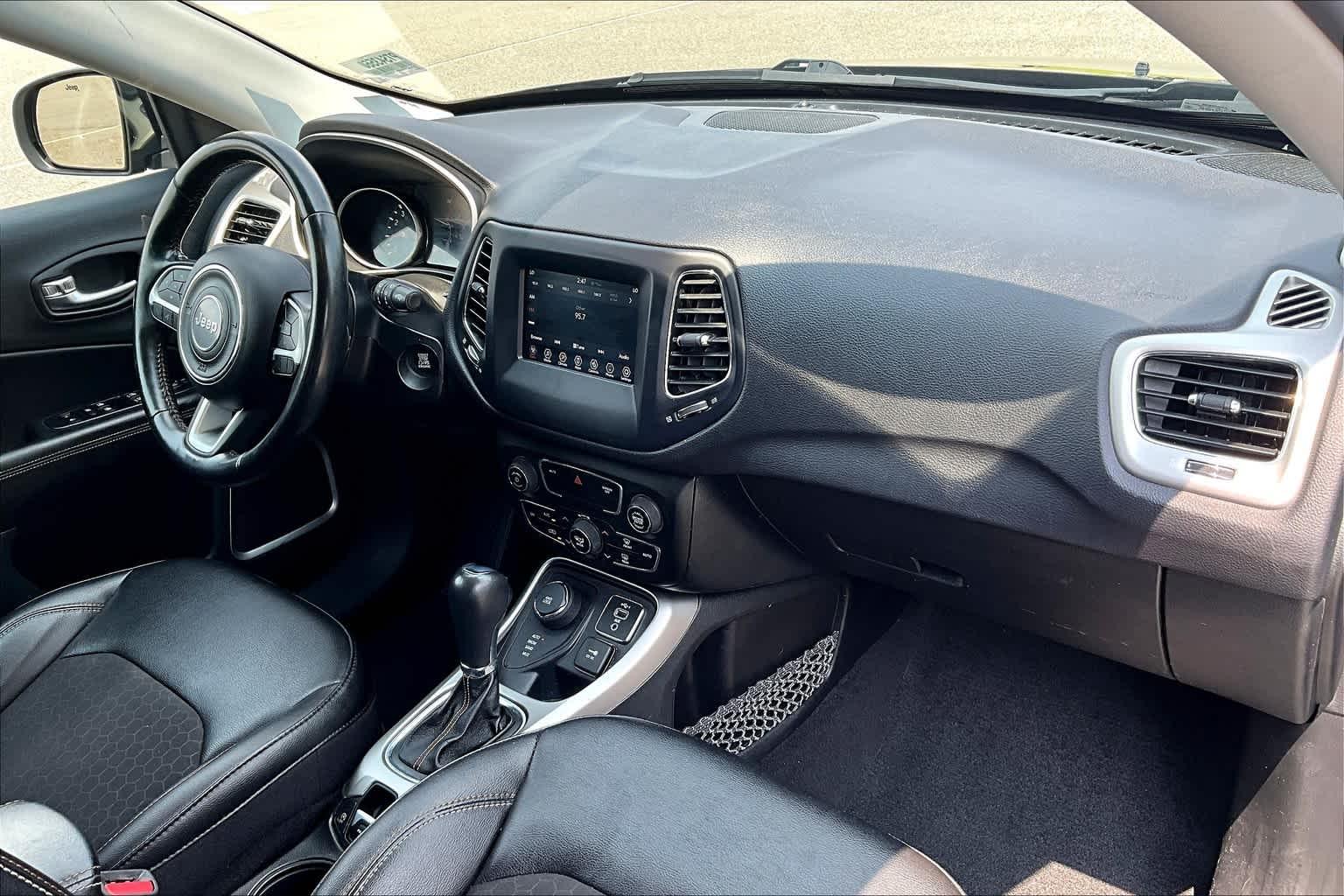 2021 Jeep Compass Latitude - Photo 14