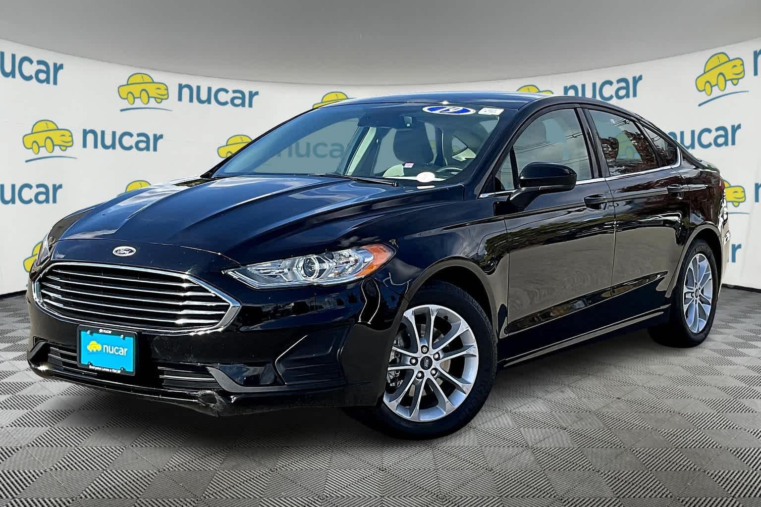 2019 Ford Fusion SE - Photo 3